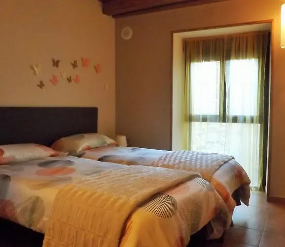 Casa Salto De Roldan * Apiés